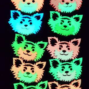 Люмінесцентний сувенір “Dog-Smile-Chihuahua” – брелок, магніт
