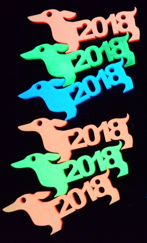 Люмінесцентний сувенір “Dog-Smile-Dachshund-2018” – брелок, магніт